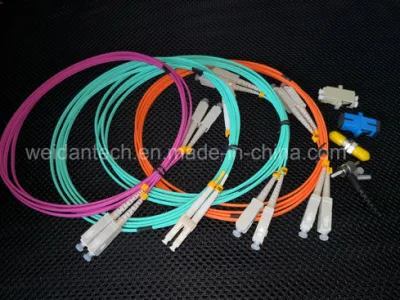 Om2/Om3/Om4, LC/Sc/FC/St/Mu/E2000 Cable de parche de fibra óptica